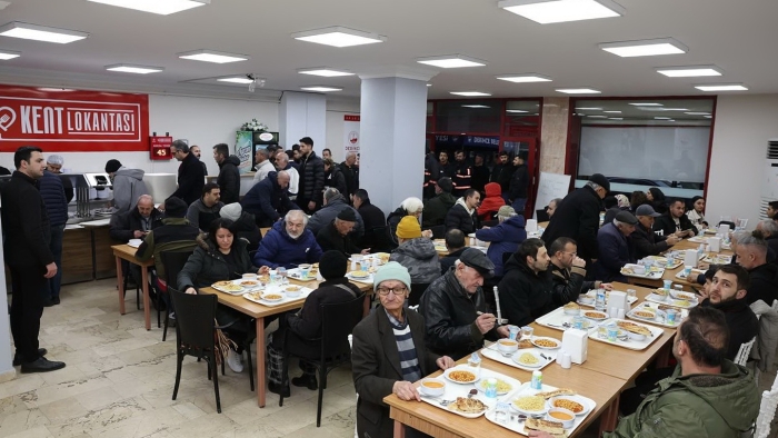 Derince Kent Lokantası'nda  İftar Yemekleri Ücretsiz